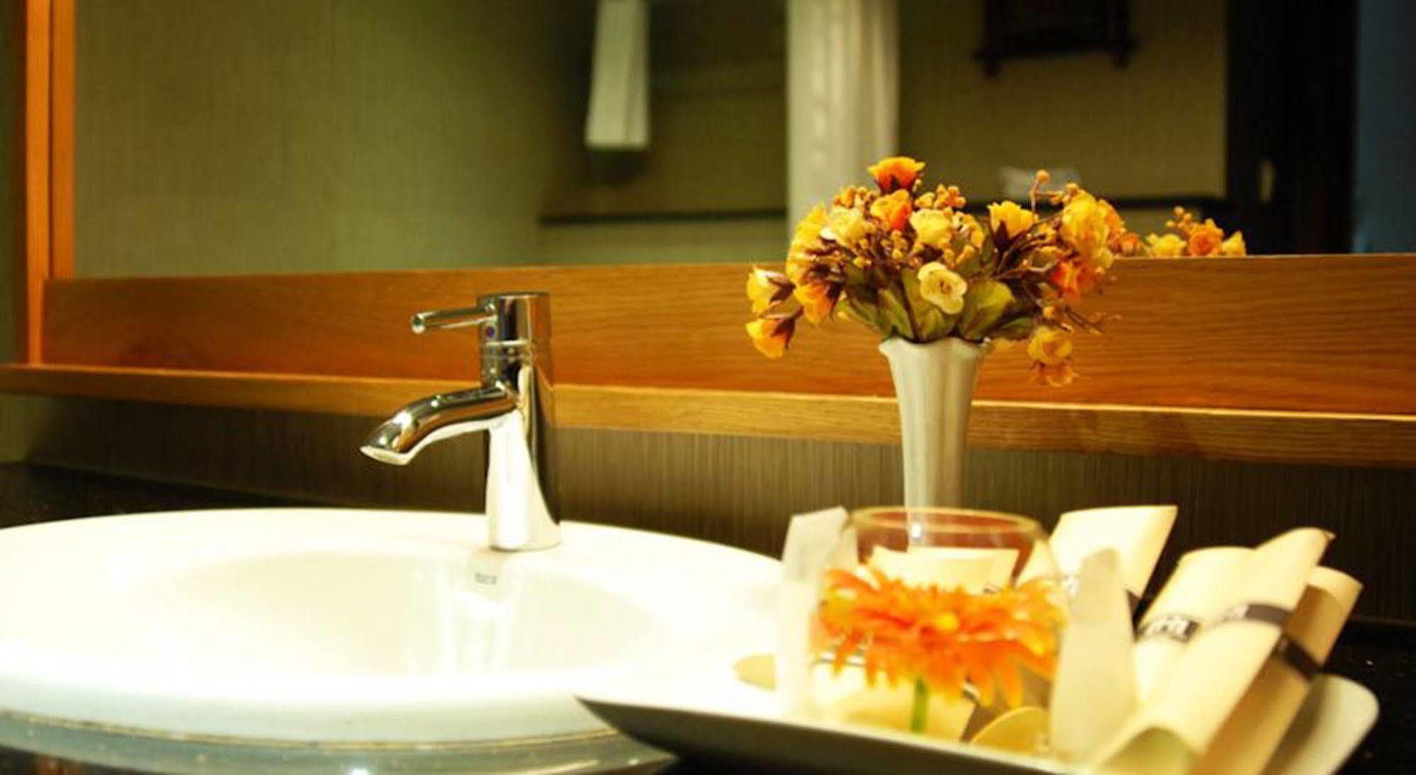 Hanoi Eternity Hotel Eksteriør bilde